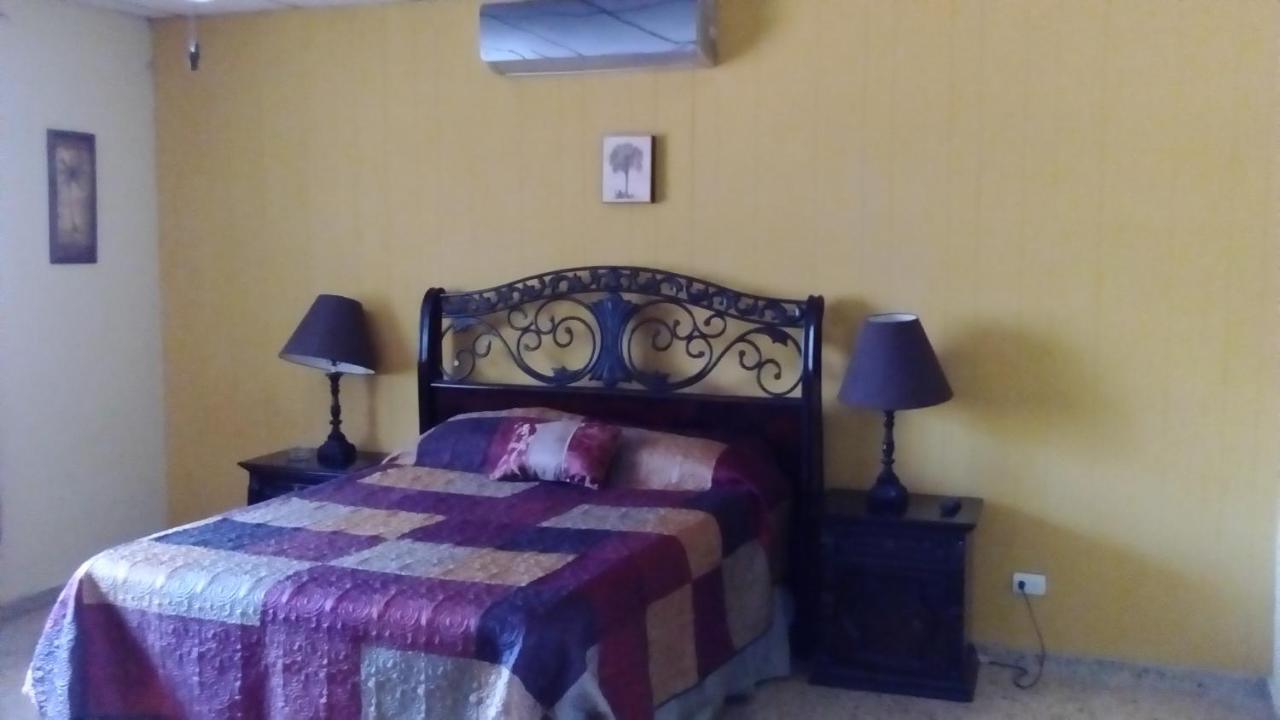Hotel Casa San Benito San Salvador Esterno foto